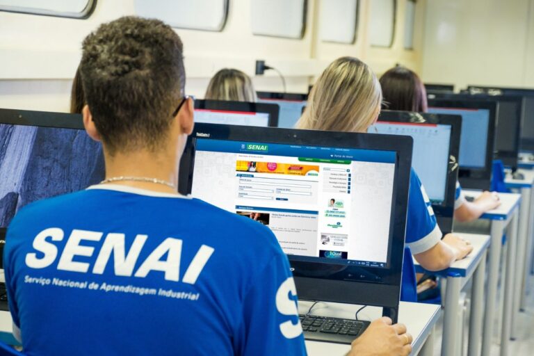 SENAI abre últimas vagas para cursos gratuitos em Fundão e Praia Grande